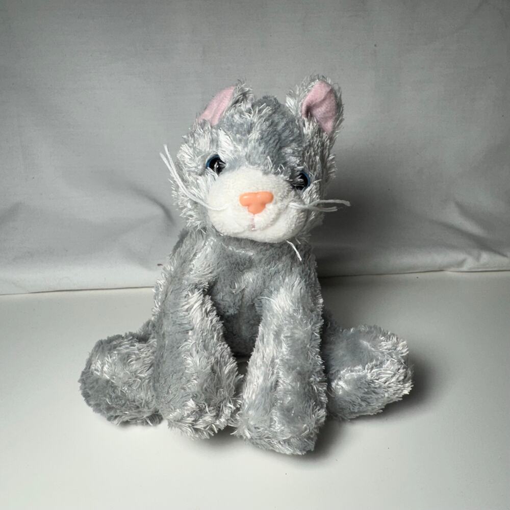Mary Meyer Fab Fuzz Waffles Grey Gray Kitten Cat Soft Cuddly Adorable Blue Eyes